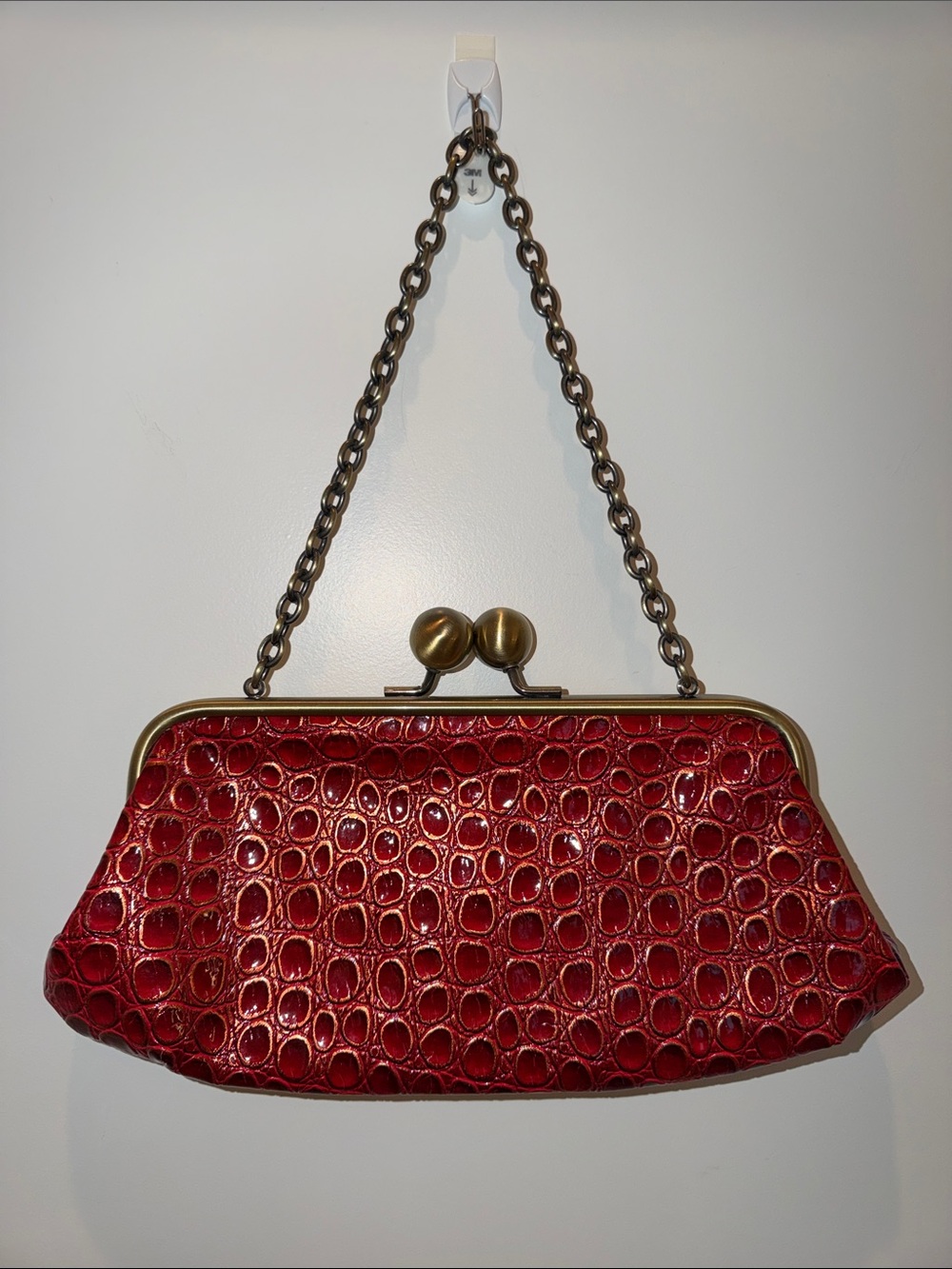 Jessica McClintock Red Croc-Texture Kiss-Lock Chain Clutch